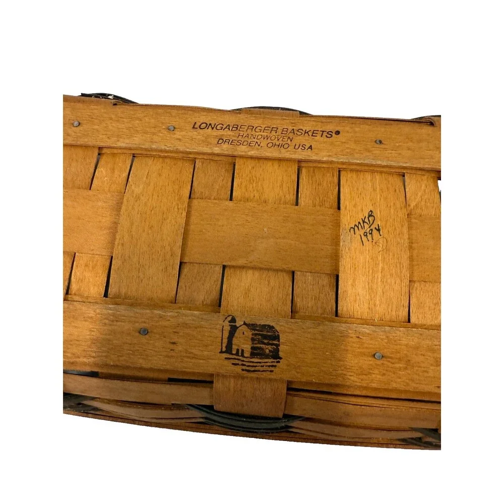 1994 Longaberger Heartland Bakery Basket 14.5